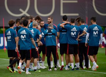 Gerard Piqué, Daniel Carvajal y Sergio Ramos.