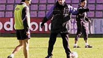 <b>ANUNCIA UN CAMCBIO</B>. Moré ha manifestado que sólo modificará el equipo en un puesto.