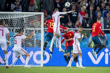 1-2. Youssef En-Nesyri marc¨® el segundo gol.