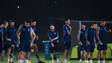 Entrenamiento de Argentina en la noche de ayer.