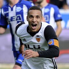 Rodrigo ya ha superado su mejor marca en el Valencia en Liga