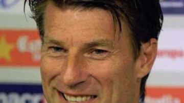 Laudrup dice que el Valencia es un equipo "competitivo" con jugadores de "calidad"