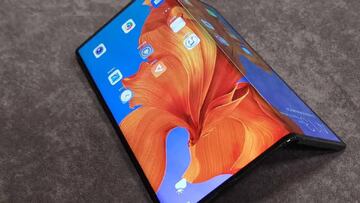 Móviles con pantallas enrollables, lo último de Samsung