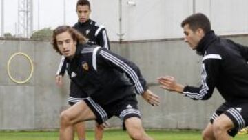 ORBÁN LISTO. El argentino supliría a Otamendi en el Calderón.