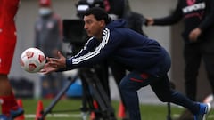 "Estamos evaluándolo": Valencia pone en duda a figura de la U para el fin de semana