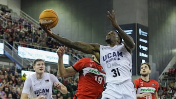 UCAM Murcia recupera el brillo