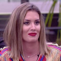 'GH Dúo': Candela, operada de urgencia por una infección tras su aumento de pecho