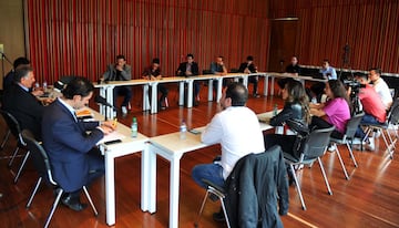 El técnico portugués dialogó con los medios de comunicación sobre los resultados en la gira amistosa en Asia, el plan a futuro y sus primeras impresiones del equipo.