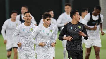 Jeddah (Saudi Arabia), 14/12/2023.- Club Leon players participate in a training session of the team in Jeddah, Saudi Arabia, 14 December 2023. Club Leon will play Urawa Reds in a FIFA Club World Cup 2nd round match on 15 December 2023. (Mundial de Fútbol, Arabia Saudita) EFE/EPA/ALI HAIDER