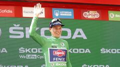 Philipsen lleva a un Alpecin de 'segunda' al top-5 mundial