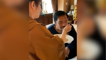 Esposa de Pacquiao lo ayuda a comer tras sus graves golpes