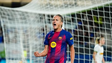 SANT JOAN DESPÍ (BARCELONA), 12/11/2025.- La defensa del Barça Irene Paredes celebra tras anotar el tercer gol del equipo, durante el partido de la tercera jornada de fase de liga de Liga de Campeones, este miércoles en el Estadi Johan Cruyff.-EFE/ Alejandro García