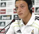 Özil, ambicioso: "Vamos a por todos los títulos"