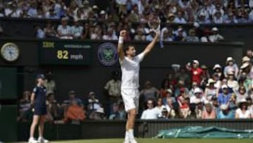 Grigor Dimitrov celebra la victoria ante el escocés Andy Murray.