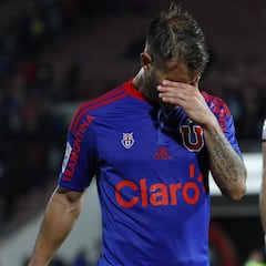 La U no puede con sus errores y queda en manos de Colo Colo