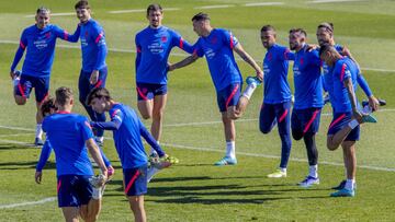 Los jugadores del Atlético en un entrenamiento.