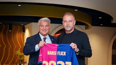 21/05/25 LAPORTA Y FLICK RENUEVA RENOVACION CON EL BARCELONA HASTA 2027
PUBLICADA 22/05/25 NA MA01 1COL