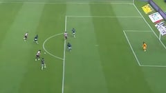 Un chileno hace esto en el fútbol ecuatoriano y todo el estadio explota