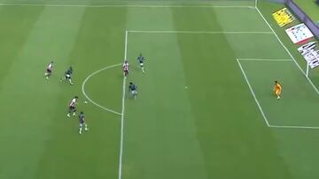 Un chileno hace esto en el fútbol ecuatoriano y todo el estadio explota