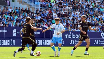 Dani Lorenzo, durante el M¨¢laga CF - Intercity.