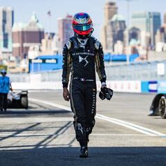 Castigo al campeón: Vergne es sancionado por antideportivo