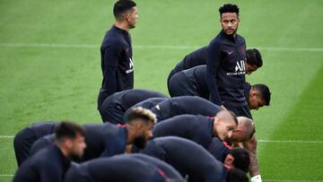 Neymar, con el PSG en el entrenamiento de esta misma mañana.