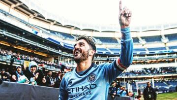 Doblete de Villa, que suma 401 goles como profesional