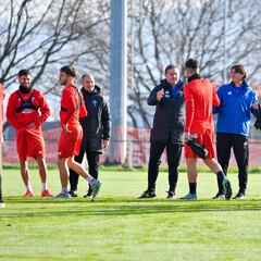 El Racing de Ferrol saca músculo en el mercado invernal