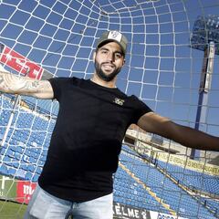 Planagumà parte II: Jona quiere endulzar el estreno en el Prat