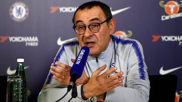 Sarri durante la rueda de prensa previa al partido contra el Tottenham Hotspur.