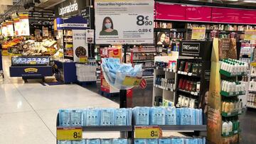28/04/2020 Imagen de un stand con las mascarillas en un centro Carrefour.
ECONOMIA ESPAÑA EUROPA ANDALUCÍA EMPRESAS
CARREFOUR