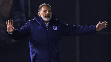 El entrenador del Millonarios, Miguel Russo durante el partido de la Copa Sudamericana entre el General D&iacute;az de Paraguay y Millonarios de Colombia 