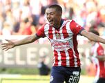 Yael Padilla se queda dormido en autobús de Chivas