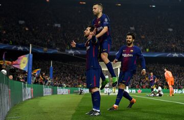 3-0. Messi celebr¨® el tercer gol.