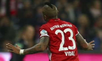 Arturo Vidal fue figura en triunfo de Bayern Munich en Alemania