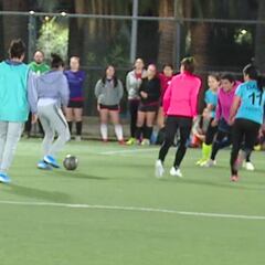 Con túnel incluido: el golazo de Su Helen Galaz en un amistoso