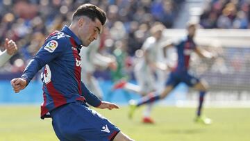 El Levante retira pancartas contra Jason del Ciutat de Valencia