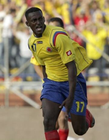 En la imágen alegría del colombiano tras marcar ante Ecuador en el partido de clasificación para el Mundial 2010.   