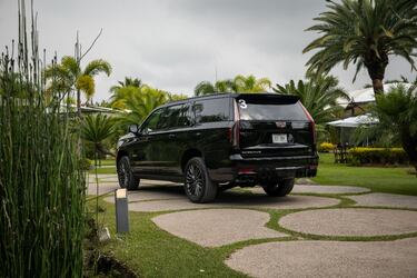 Cadillac Escalade V-Series 2023, disponible en México: la camioneta de tres filas más potente