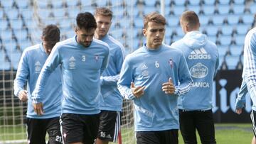 Denis Suárez, durante un entrenamiento con el Celta en Balaídos.