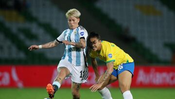 Partido de Copa América Femenina entre Argentina y Brasil.