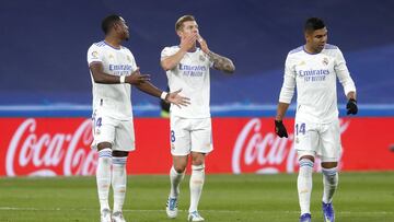 06/11/21 PARTIDO PRIMERA DIVISION REAL MADRID - RAYO VALLECANO ALEGRIA GOL 1-0 KROOS