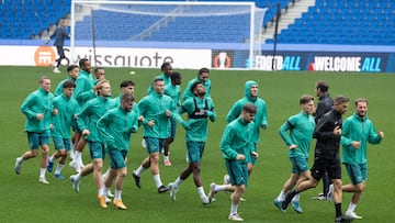 GRAFCAV9077. SAN SEBASTIÁN, 02/10/2024.- Los jugadores del Anderlecht participan este miércoles en un entrenamiento celebrado en el estadio Reale Arena de San Sebastián, previo al partido de la Liga Europa contra la Real Sociedad. EFE/Juan Herrero.