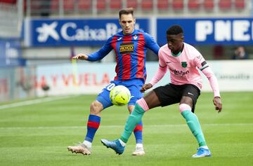 Las mejores imágenes del Eibar - Barcelona