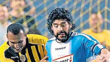 <b>ESTÉTICA CHÉ </b>Maradona, con barba poblada, en San Pedro Sula.