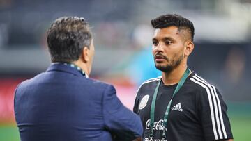  (L-R),  Jesus Manuel Corona of Mexico  and José Peseiro Nigeria head coach during the game Mexico (Mexican National Team) vs Nigeria, the Friendly match in preparation for the FIFA World Cup Qatar 2022, at AT-T Stadium, on May 28, 2022.

<br><br>

(I-D),  Jesus Manuel Corona de Mexico y Jose Peseiro Director Tecnico de Nigeria durante el partido Mexico (Selección Nacional Mexicana) vs Nigeria, Partido Amistoso de preparacion rumbo a la Copa Mundial de la FIFA Qatar 2022, en el Estadio AT-T, el 28 de mayo de 2022.