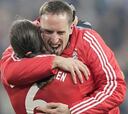 El Bayern regala una pluma a Ribery... para que firme su nuevo contrato