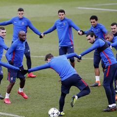 Último entrenamiento del PSG con Mbappé en el grupo