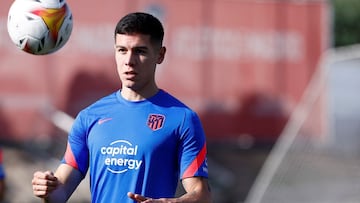 Nehu&eacute;n P&eacute;rez, durante un entrenamiento del Atl&eacute;tico.