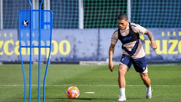 Brian Ocampo en un entrenamiento en la Ciudad Deportiva.